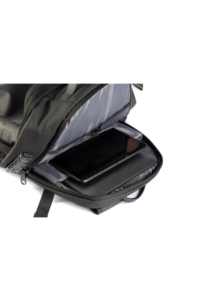 Seyahat İçin Vakumlu Sırt Çantası Su Geçirmez Kilitli Laptop Bölmeli Siyah - 32X49
